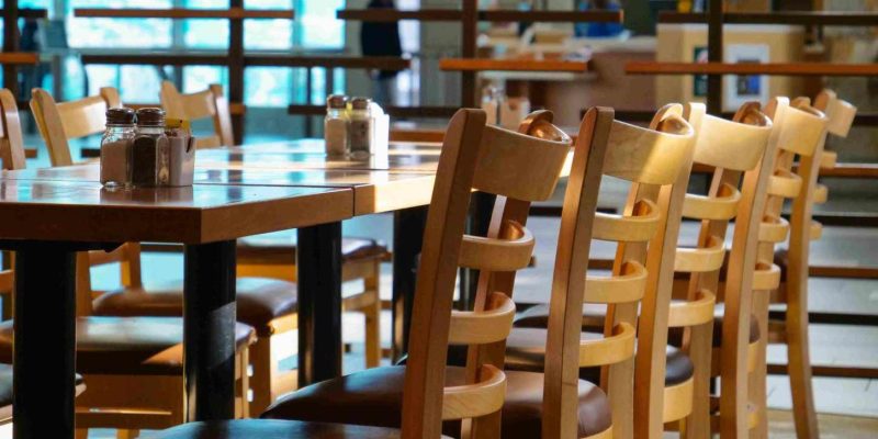 Cómo abrir un restaurante en Canadá sin riesgos: Asesoría completa.
